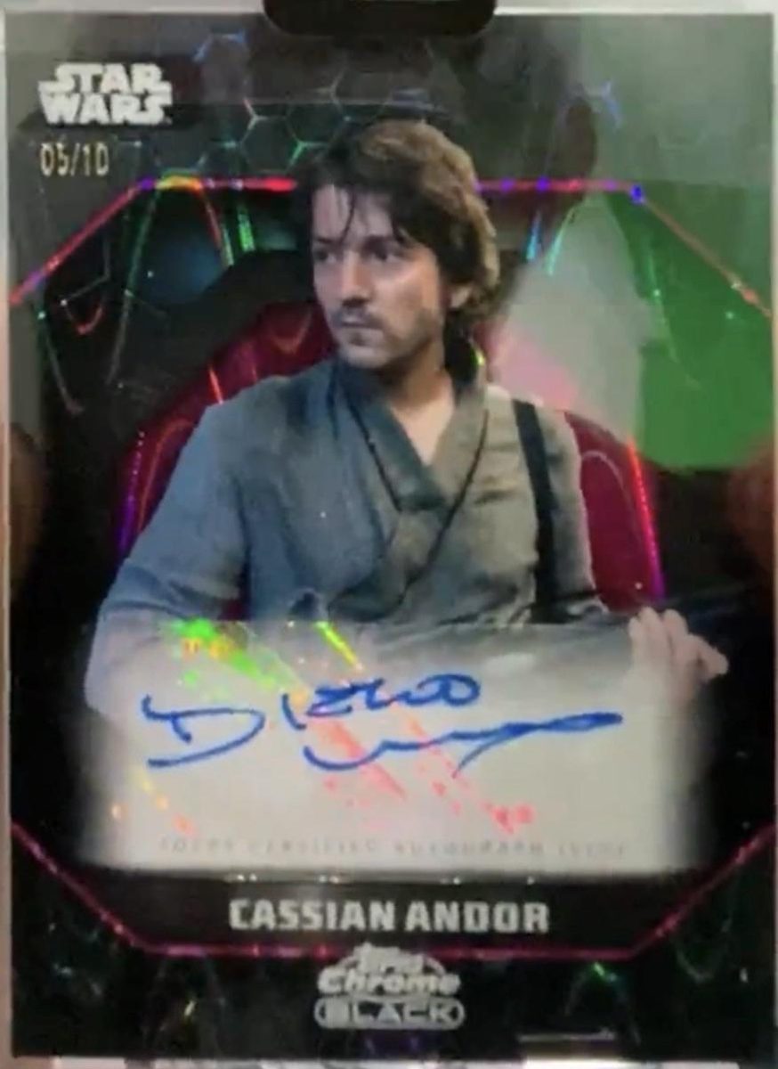 Diego Luna - Cassian Andor