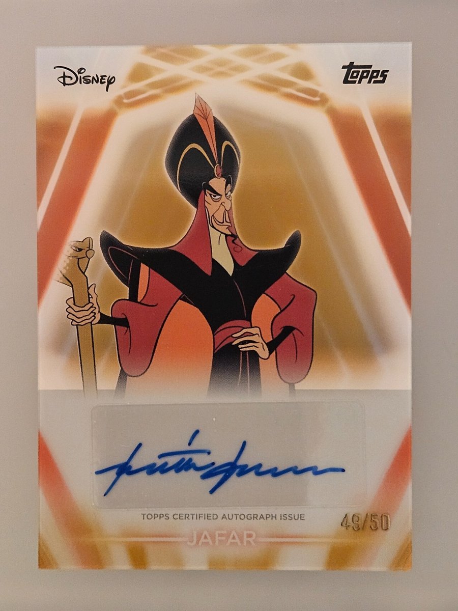 Jonathan Freeman as Jafar